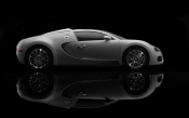 Bugatti Veyron, side view