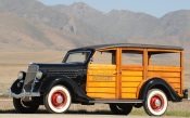 Ford V8 Deluxe Station Wagon 1935