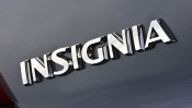 Opel: Insignia Logo