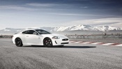 White Jaguar XKR