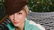 Samaire Armstrong in Hat