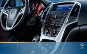 Opel Astra Interior, Audio iPod, Red Light