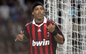 Ronaldinho, Milan