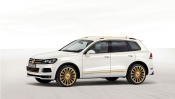 Volkswagen Touareg Gold Edition, side view