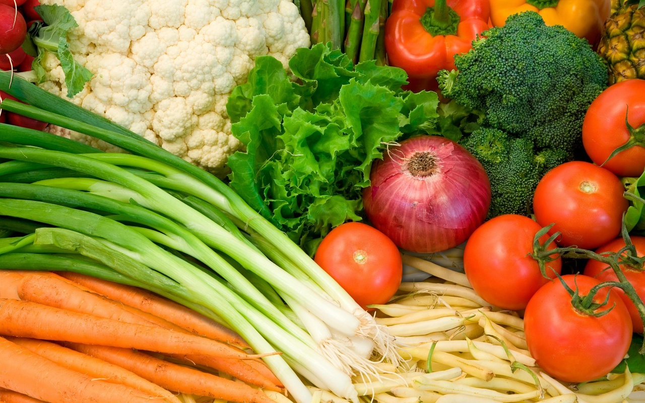 Vegetables, Carrots, Green Onions, Onions, Tomatoes, Cauliflower