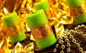 Green Christmas Candles 2560x1600