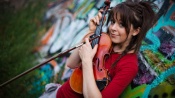 Lindsey Stirling With Violin